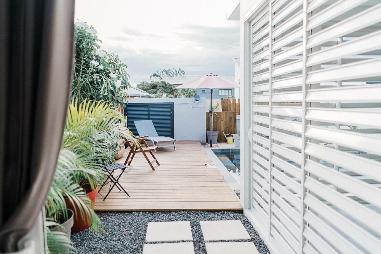 Maison Tonga Piscine Jaccuzi 圣皮埃尔 外观 照片