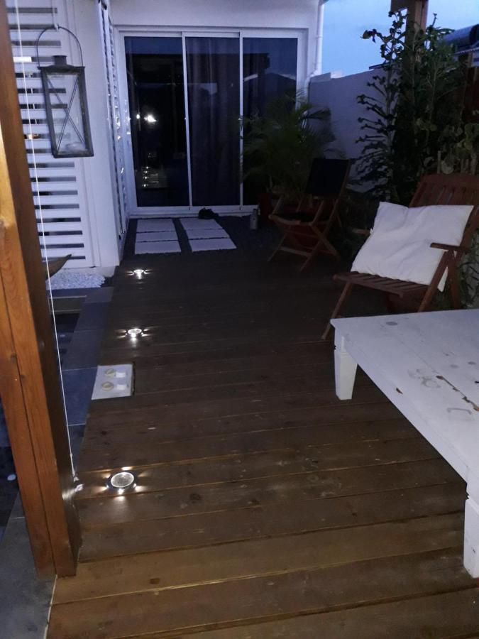 Maison Tonga Piscine Jaccuzi 圣皮埃尔 外观 照片